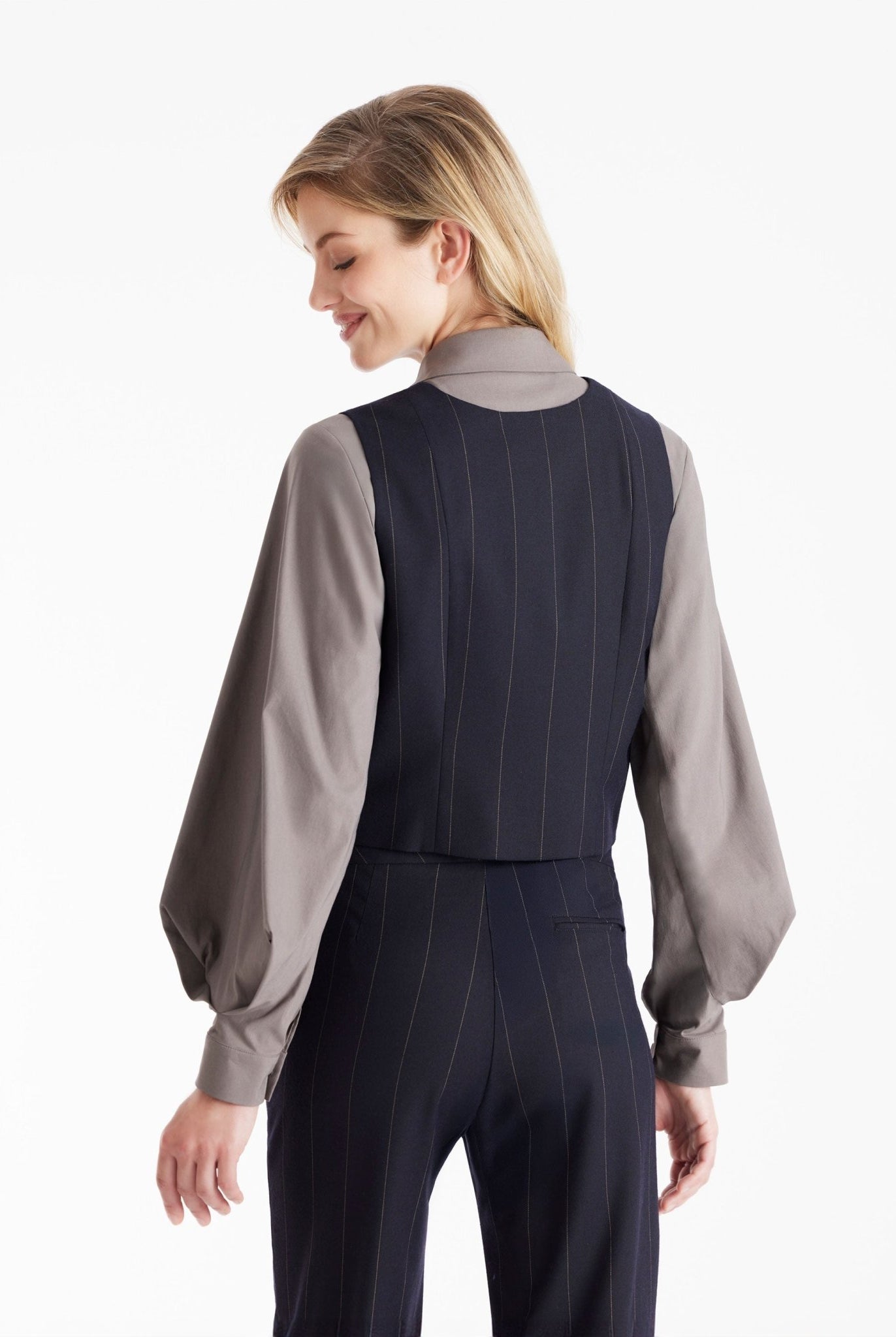 Anzugweste TESCAWE mit V-Ausschnitt, Knöpfen und Nadelstreifen in Dunkelblau