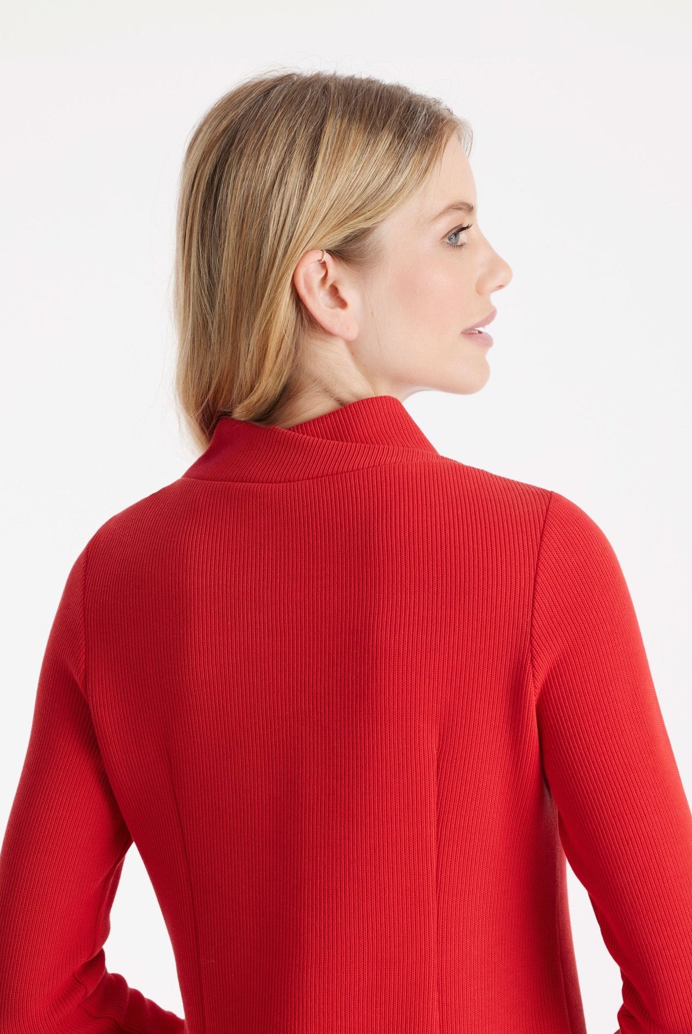 Kurzes Kleid HAJAPU mit Stehkragen, langen Armen und Eingrifftaschen in Rot