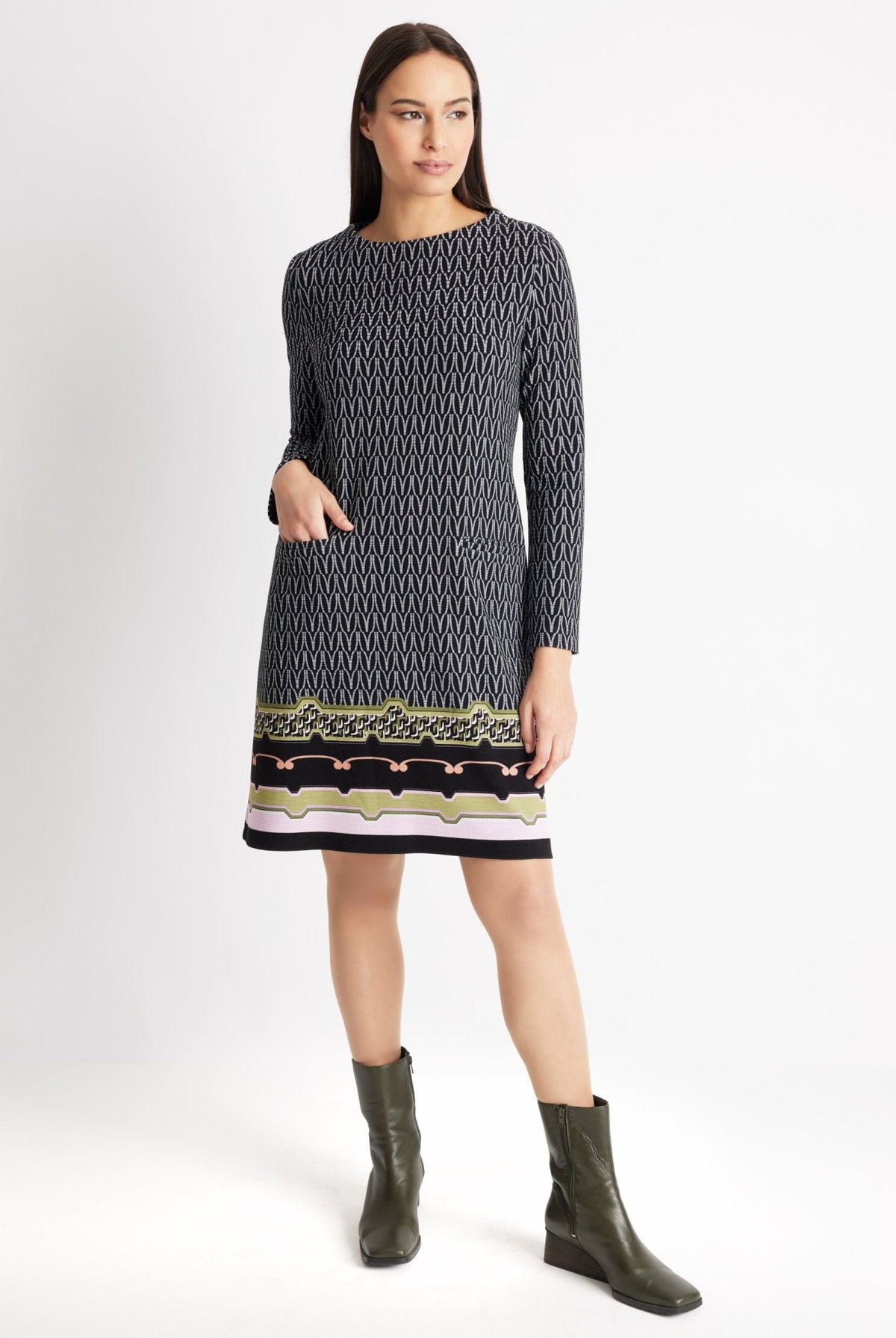 Kurzes Kleid REBICA aus Viskose-Mix in A-Linie - FOX'S-Fashion