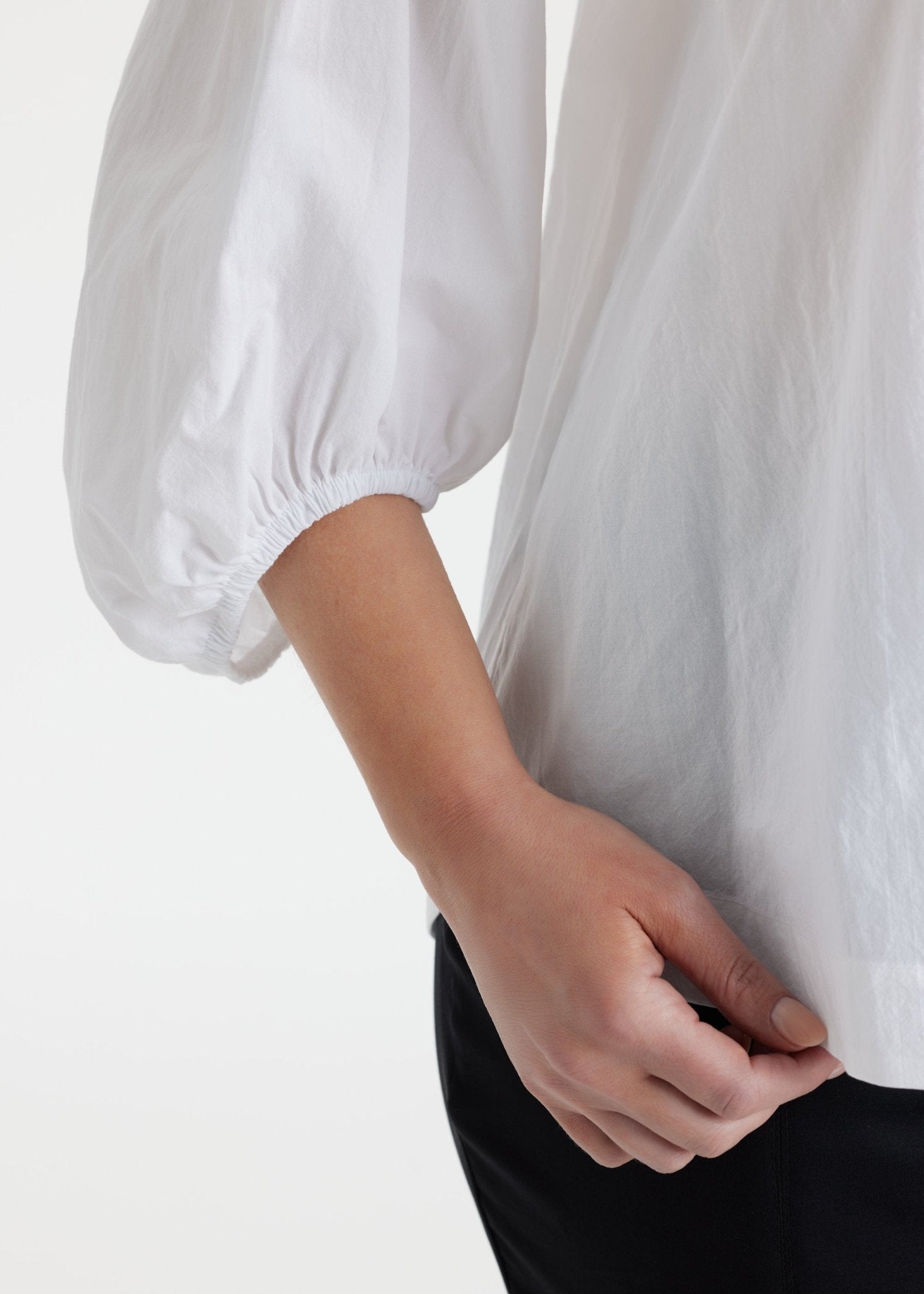 Legere Bluse BLOMBERGA aus 100 % Baumwolle - FOX'S - Fashion