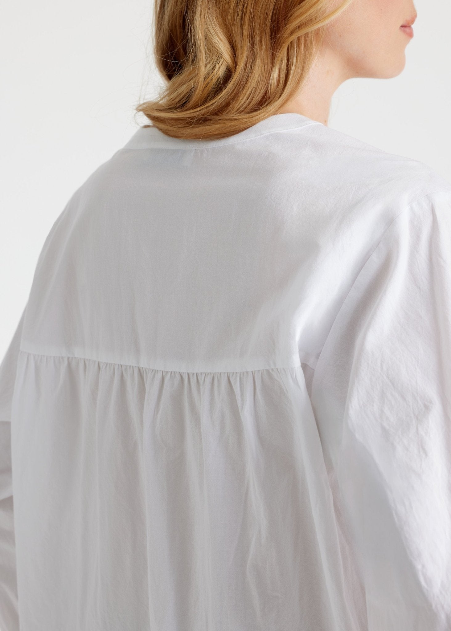 Legere Bluse BLOMBERGA aus 100 % Baumwolle - FOX'S - Fashion