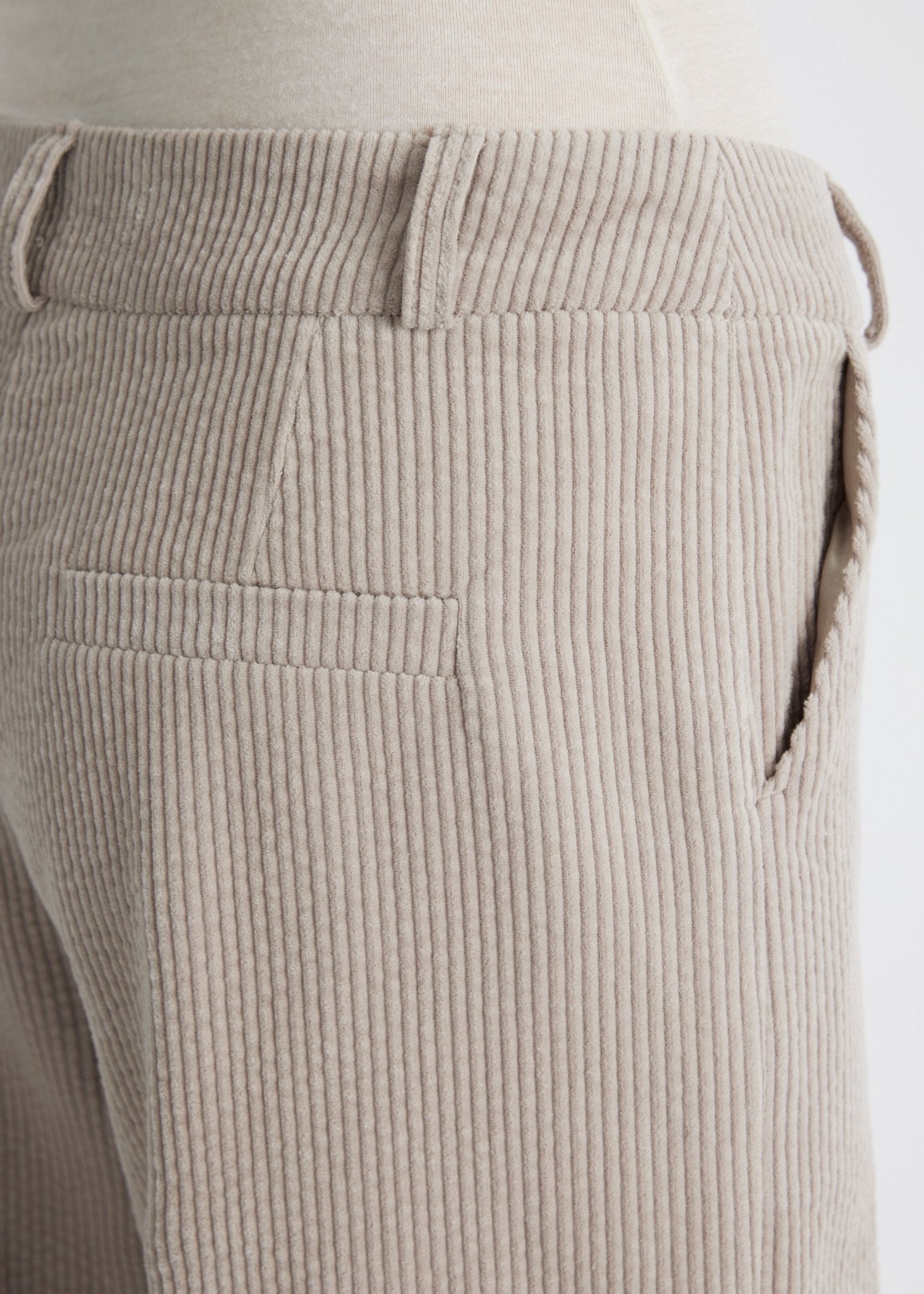 Legere Cordhose MATUKA aus 100 % Baumwolle - FOX'S-Fashion