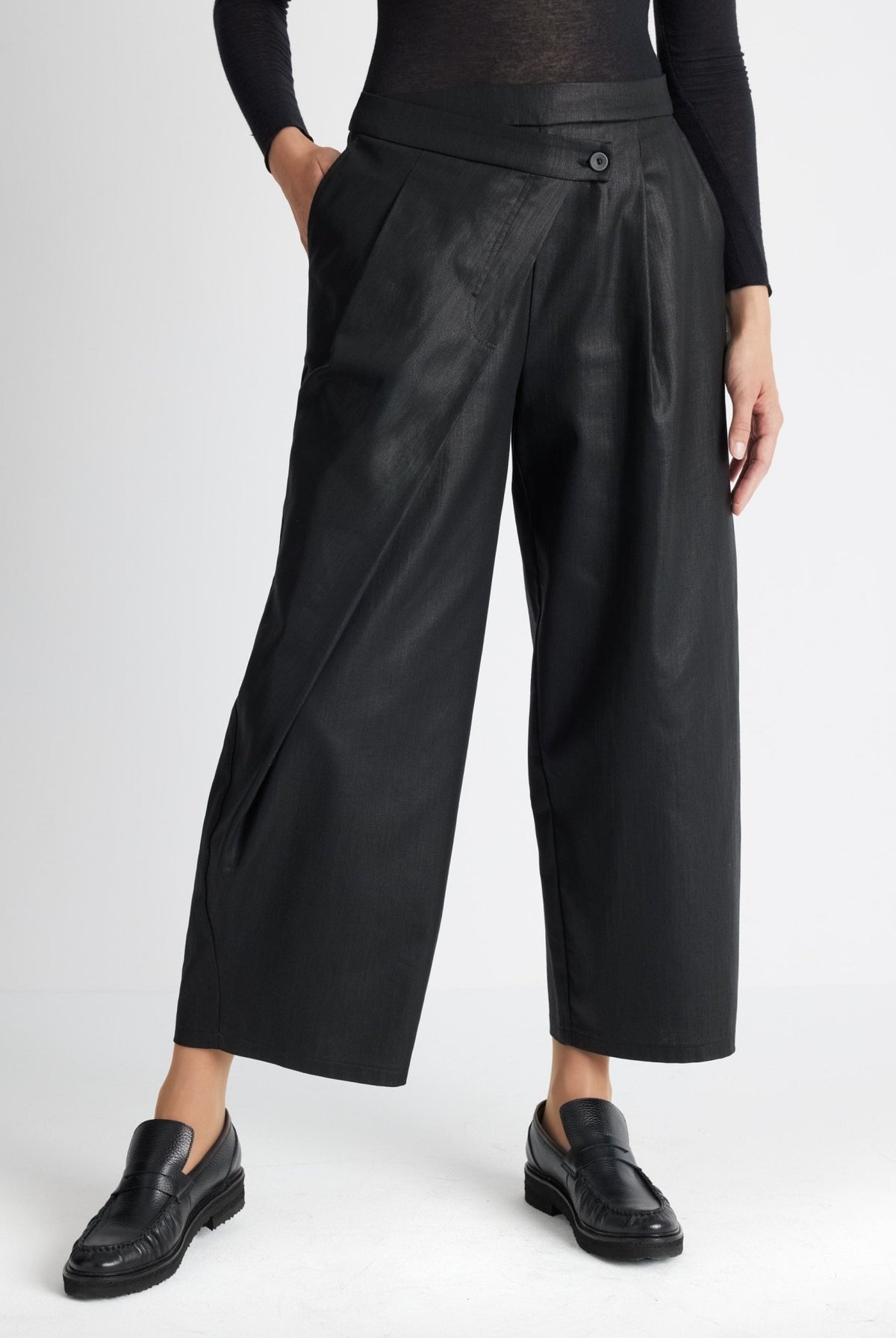 Legere Hose ZABERA aus 100 % Baumwolle mit asymmetrischem Bund - FOX'S-Fashion