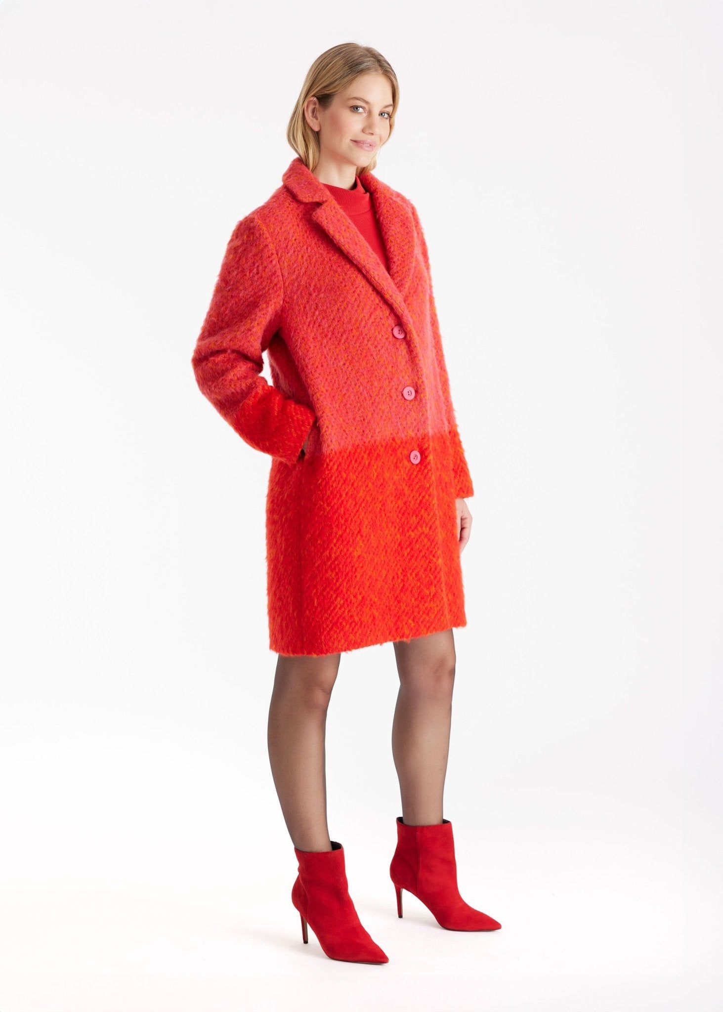 Knielanger Mantel PURAMANI mit Revers und Knopfleiste in Rot