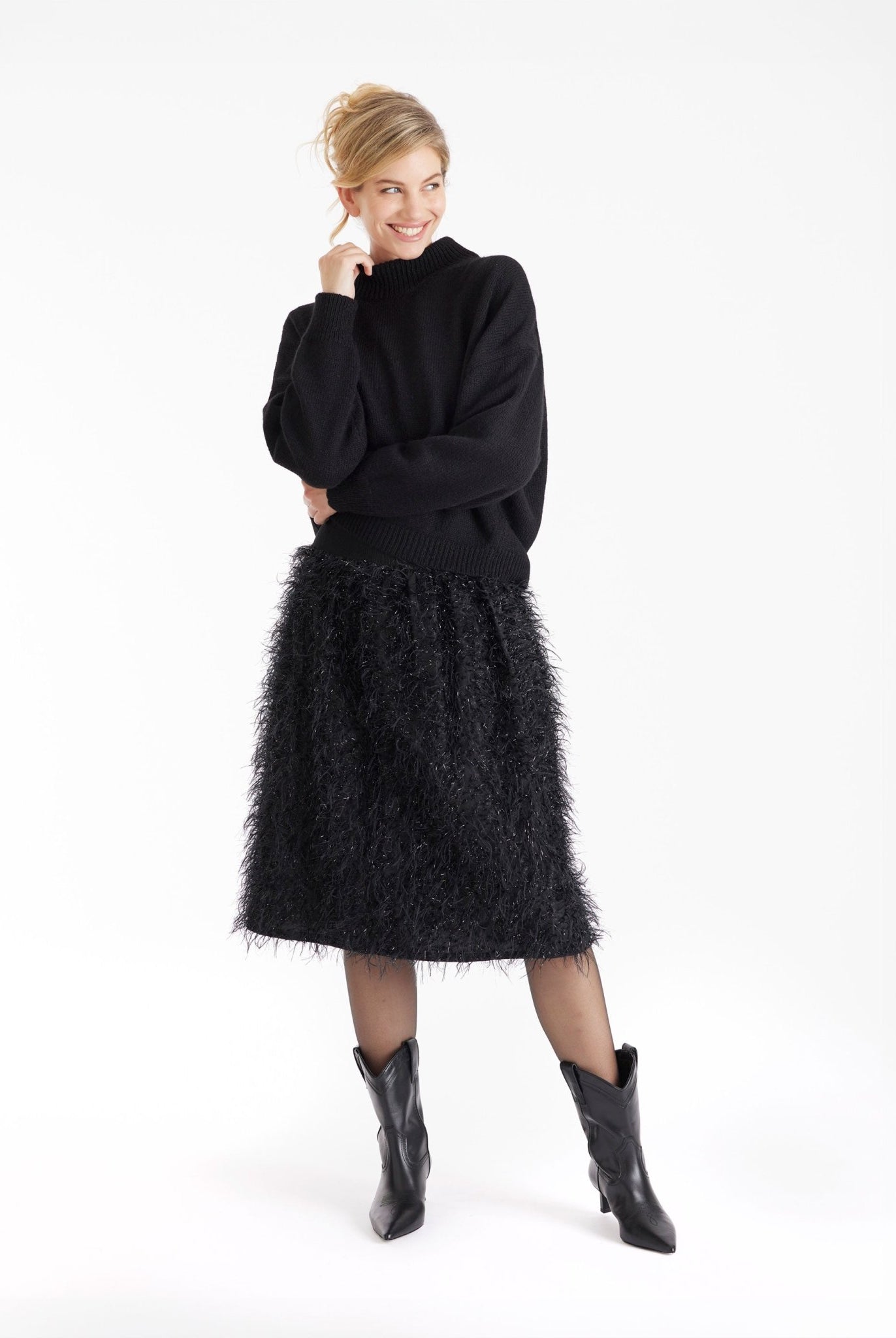 Rock LAFEDRO in Midi-Länge mit Fransen-Optik in Schwarz