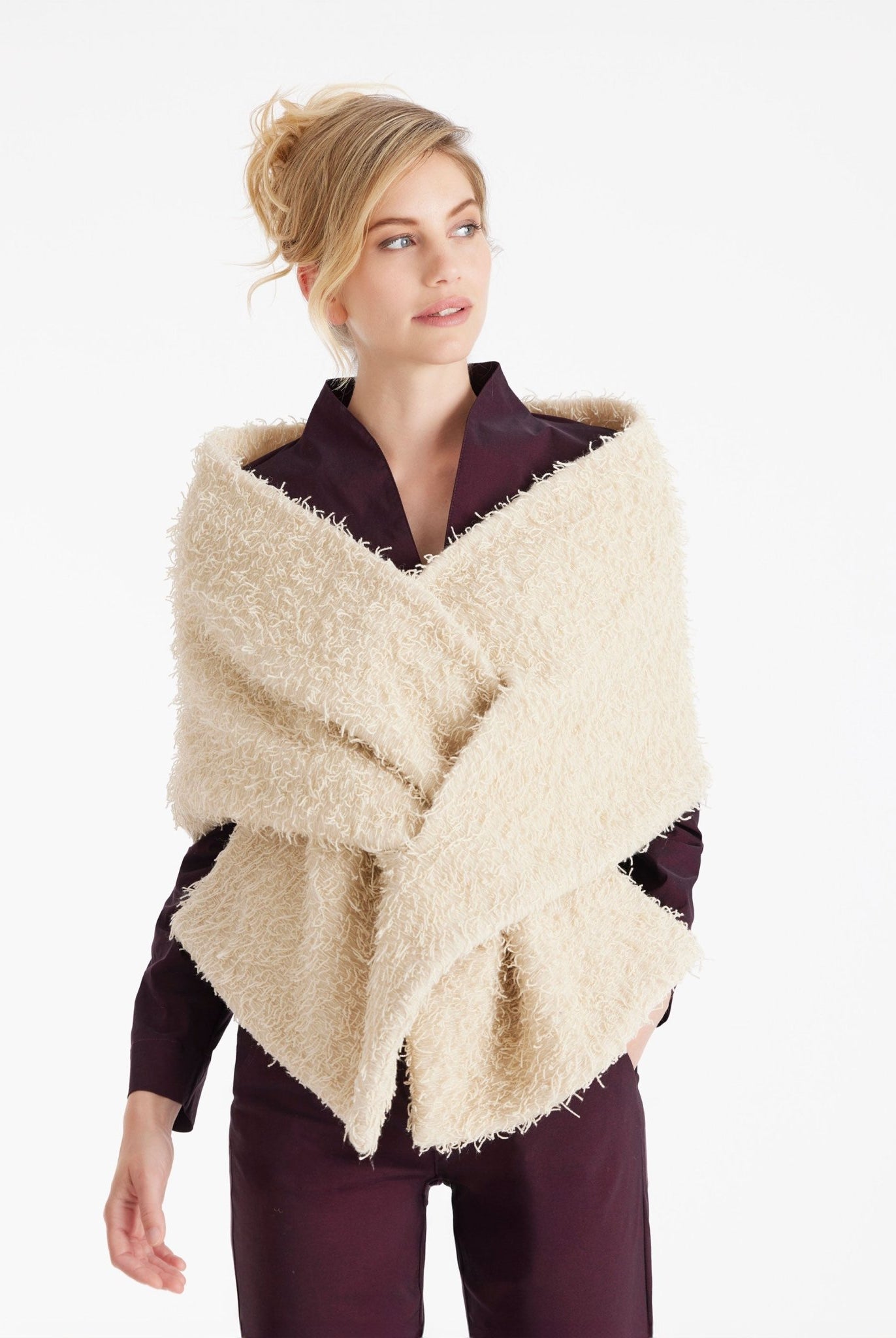 Stola GASTOLA in Fransen-Optik in Beige