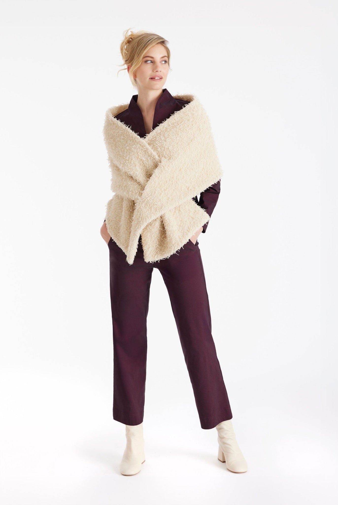 Stola GASTOLA in Fransen-Optik in Beige