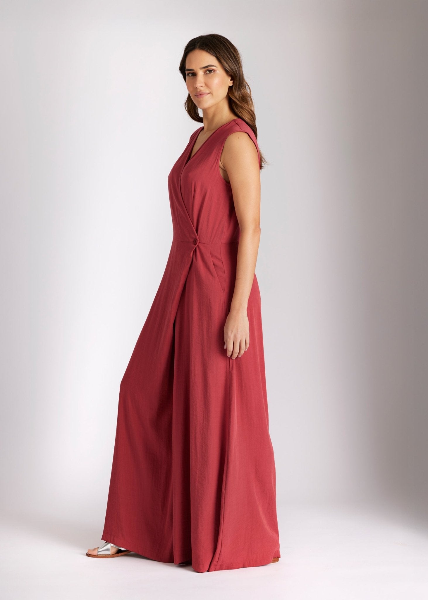 Taillierter Jumpsuit REMSUI aus Rayon mit weitem Bein - FOX'S - Fashion