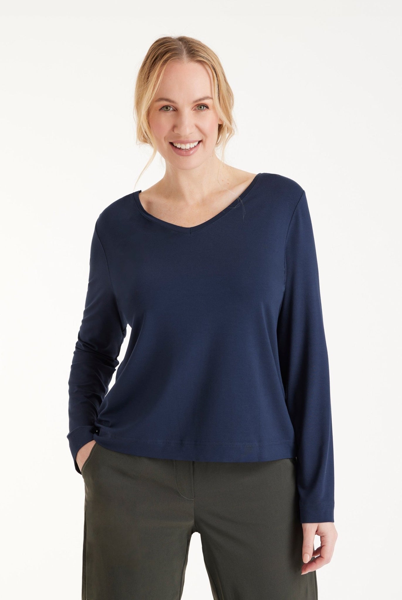 Langarm Shirt CLIVONITA mit Rundhals und V-Ausschnitt in Blau