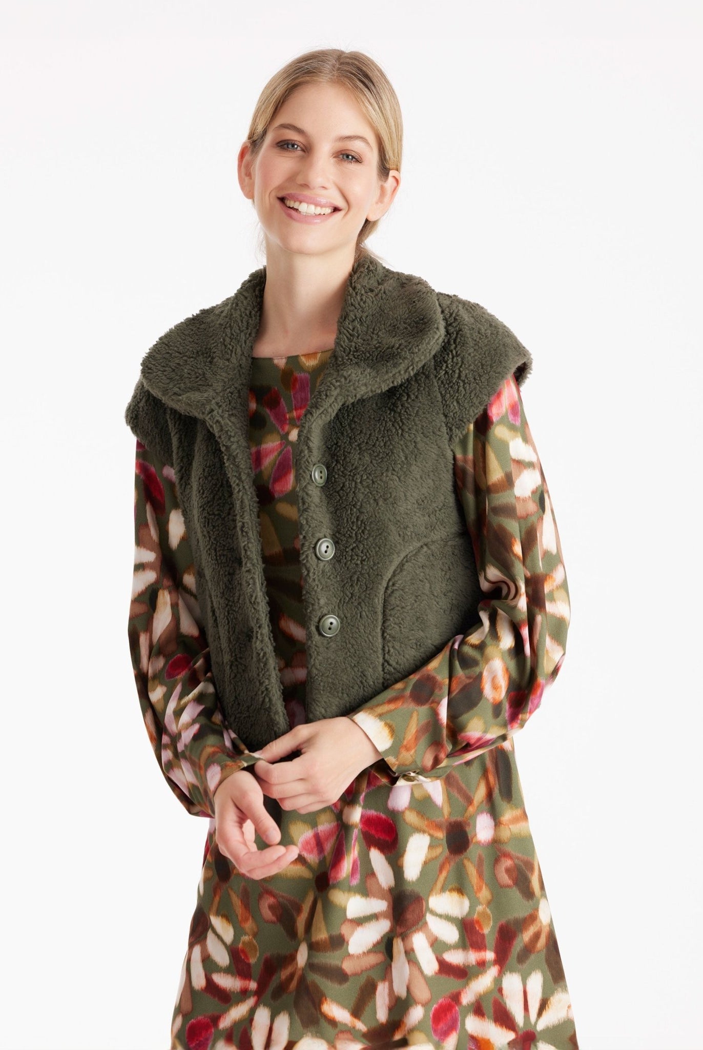 Weste WESPUSA mit Kragen, kleinem Arm und Knopfleiste in Grün