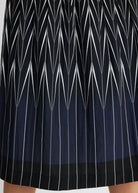 One Size Rock LONGERO-W in Midi-Länge mit Gummibund und Muster in Schwarz