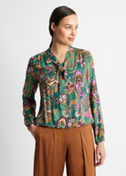 Legere Bluse VYBLUSA mit V-Ausschnitt, Bindedetail, elastischen Bündchen, langen Ärmeln und Muster in Grün