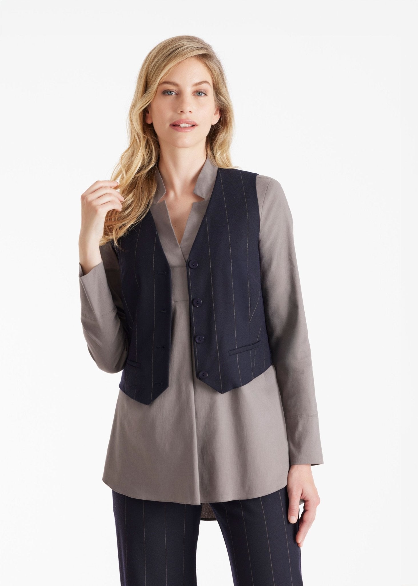 Anzugweste TESCAWE mit V-Ausschnitt, Knöpfen und Nadelstreifen in Dunkelblau