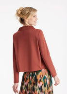 Langarm Bluse GYGATO mit Stehkragen und vorne seitlich aufgesetzter, großer Tasche in Braun