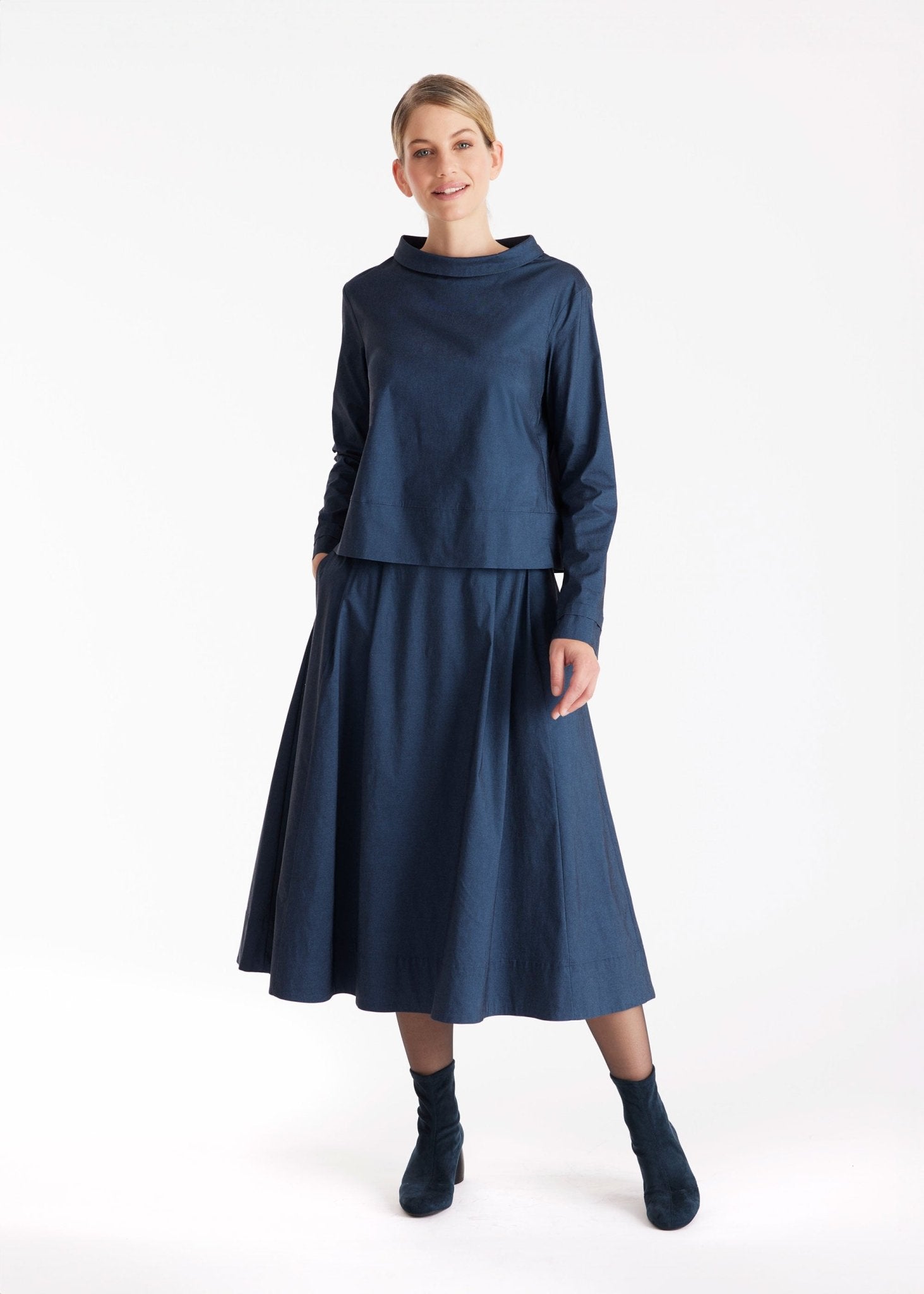 Bluse JURAMO mit Stehkragen und langen Armen in Blau