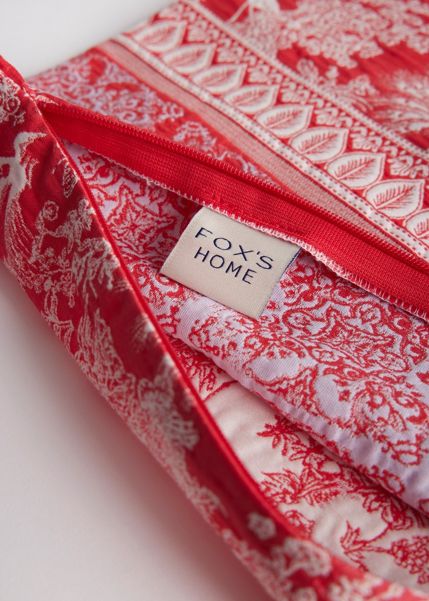 Gewebte Dekokissenhülle EVELIN in edlem Jacquard aus Baumwoll - Viskose - Mix - FOX'S - Fashion