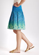 Kurzer One Size Rock LACROS-S mit Gummibund und Pfauenmuster in Blau