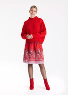 Kurzer Pullover PAROLY mit Stehkragen und langen Armen in Rot