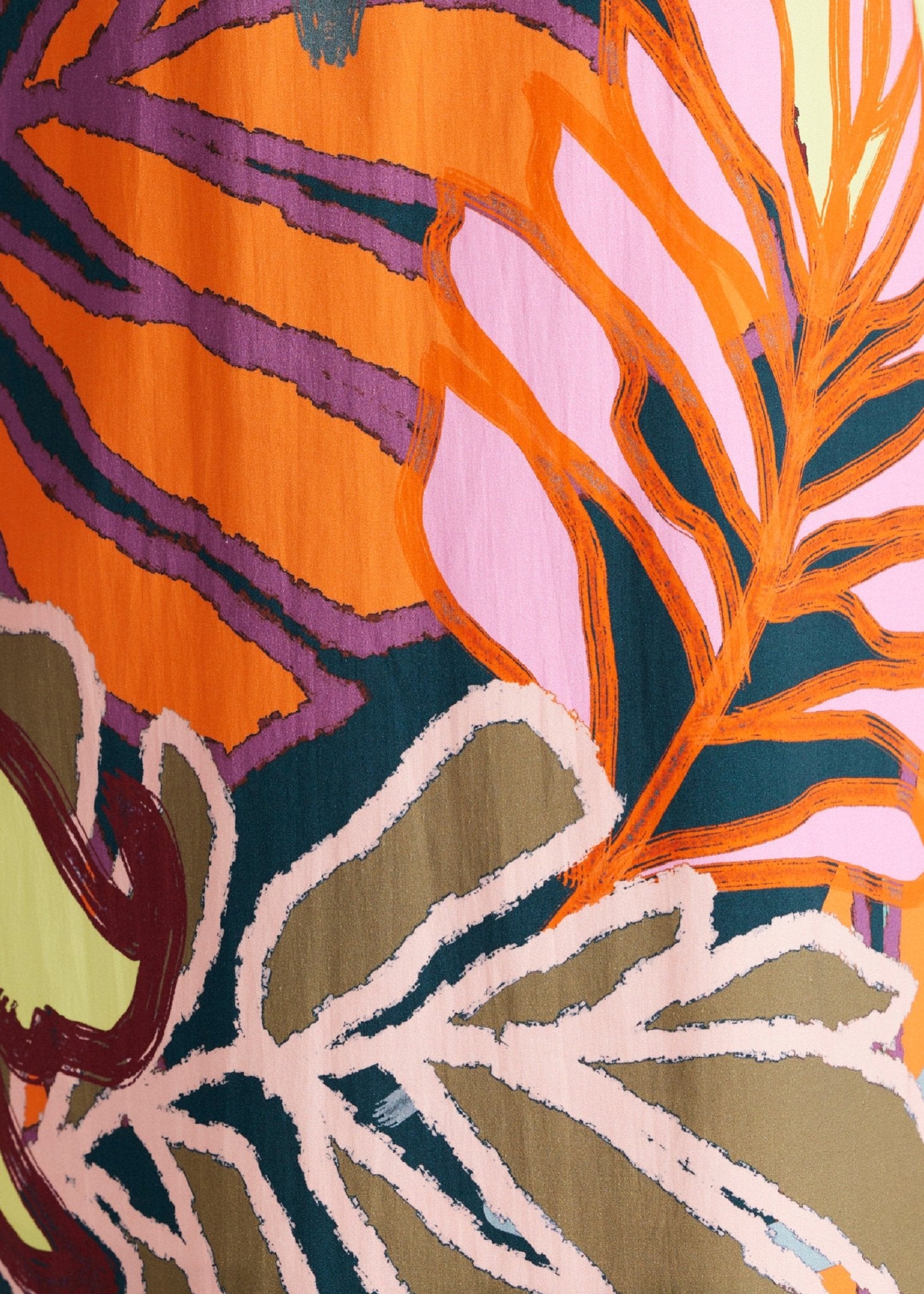 Kurzes Kleid DEFADO mit Rundhalsausschnitt, kurzen Ärmeln, A-Linien-Form und mehrfarbigem, floralem Print