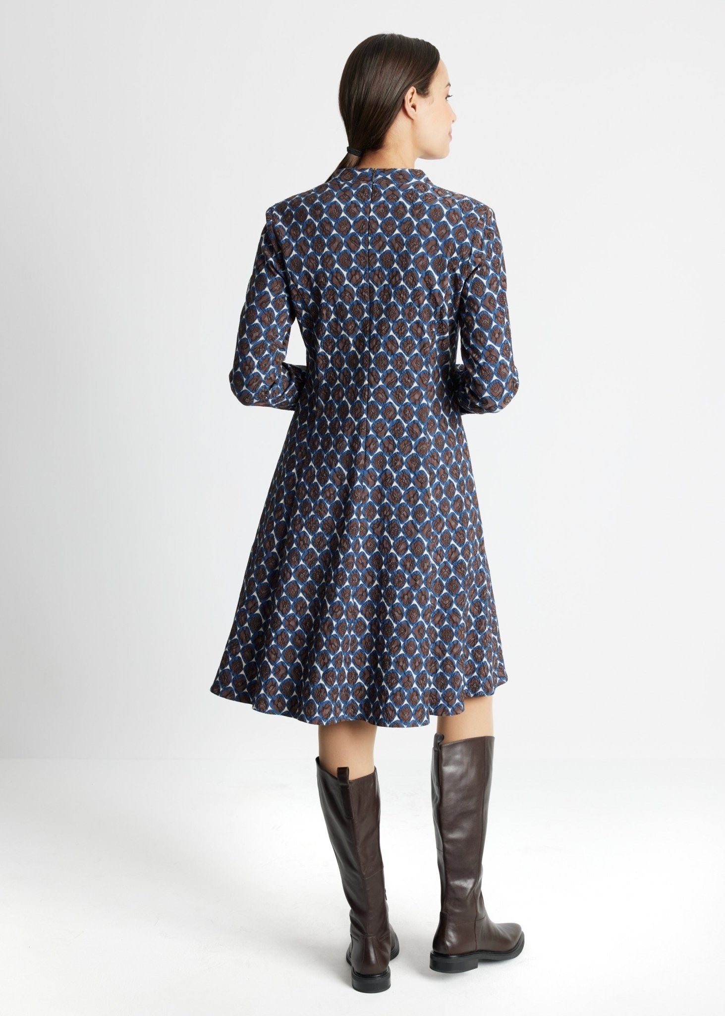 Kurzes Kleid ERAYSA aus Viskose-Mix - FOX'S-Fashion