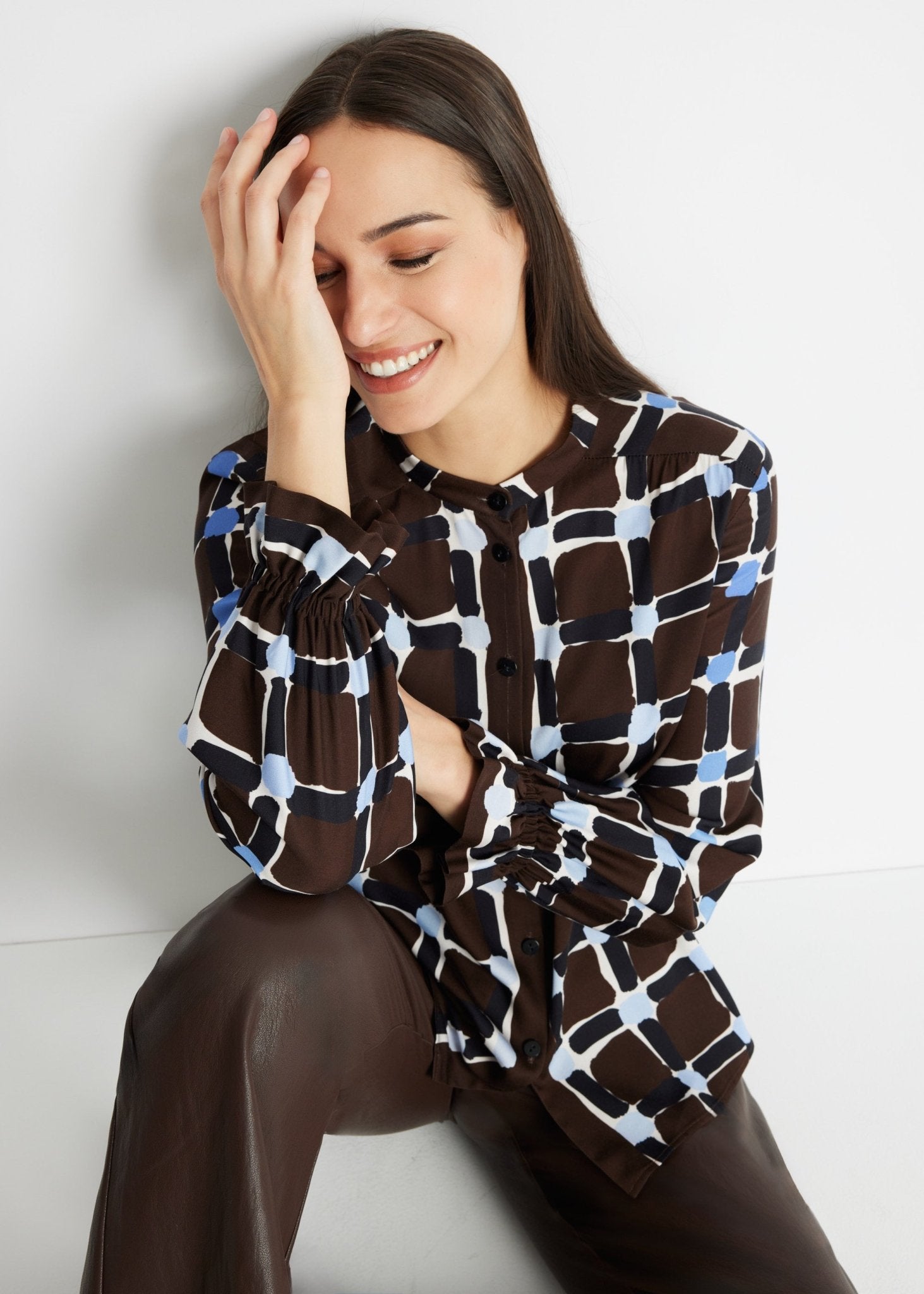 Legere Bluse VALYRA aus 100 % Viskose - FOX'S-Fashion