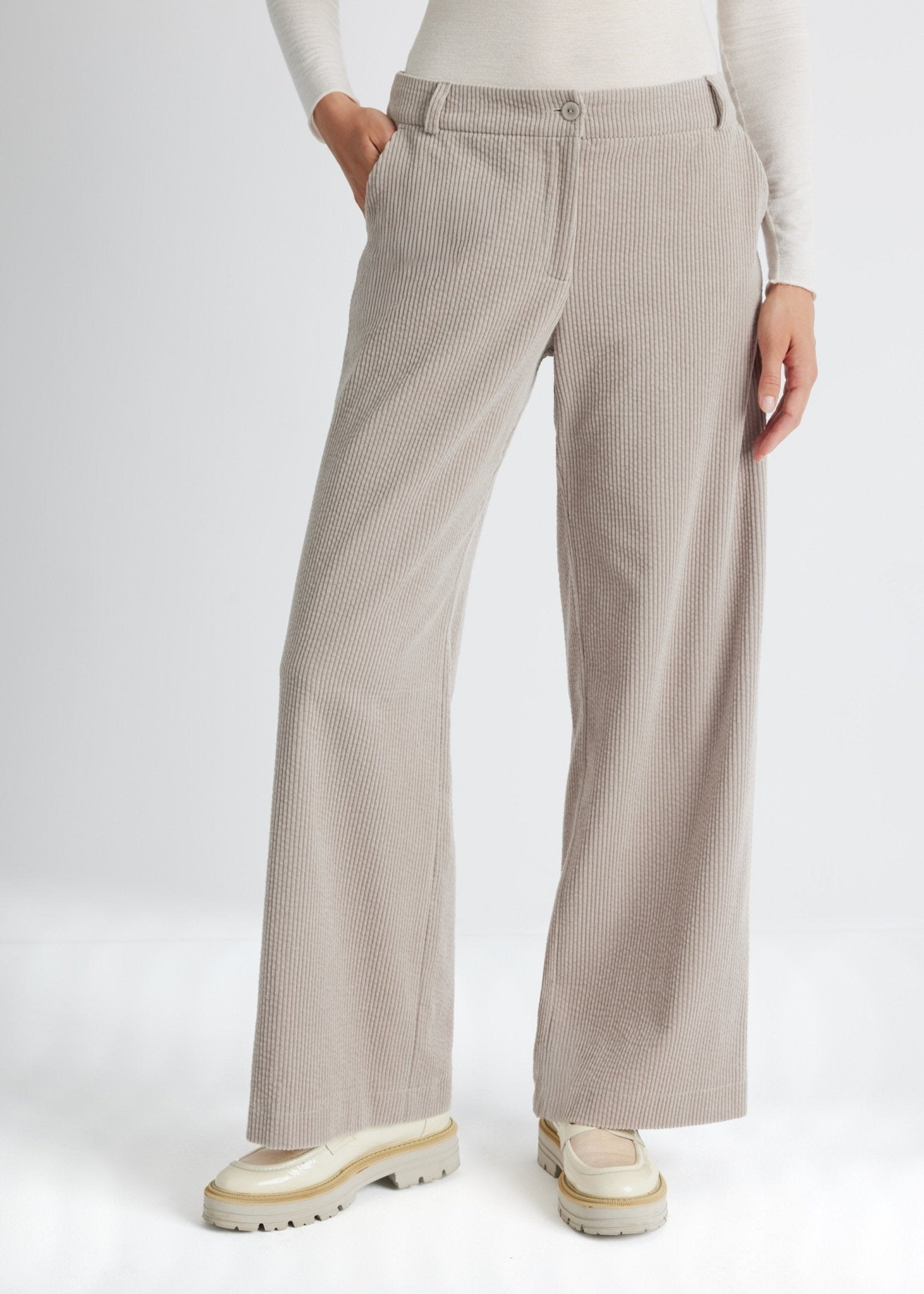Legere Cordhose MATUKA aus 100 % Baumwolle - FOX'S-Fashion