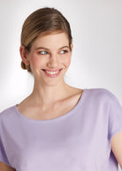 Legeres Shirt CIKUNA mit Rundhals und kurzen, überschnittenen Ärmeln in Flieder
