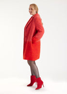 Knielanger Mantel PURAMANI mit Revers und Knopfleiste in Rot