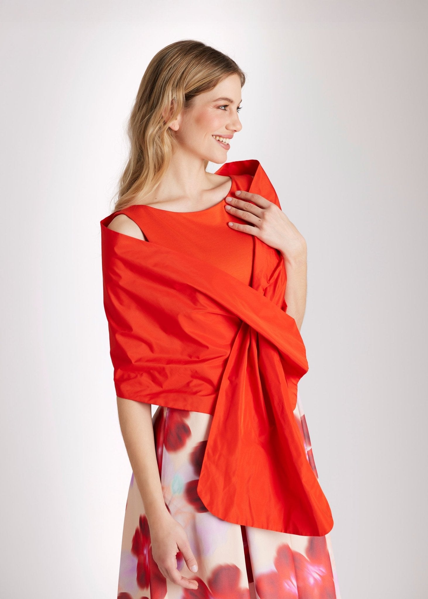 Rechteckige Stola STOLIA aus Taft mit Durchzugschlitz - FOX'S - Fashion