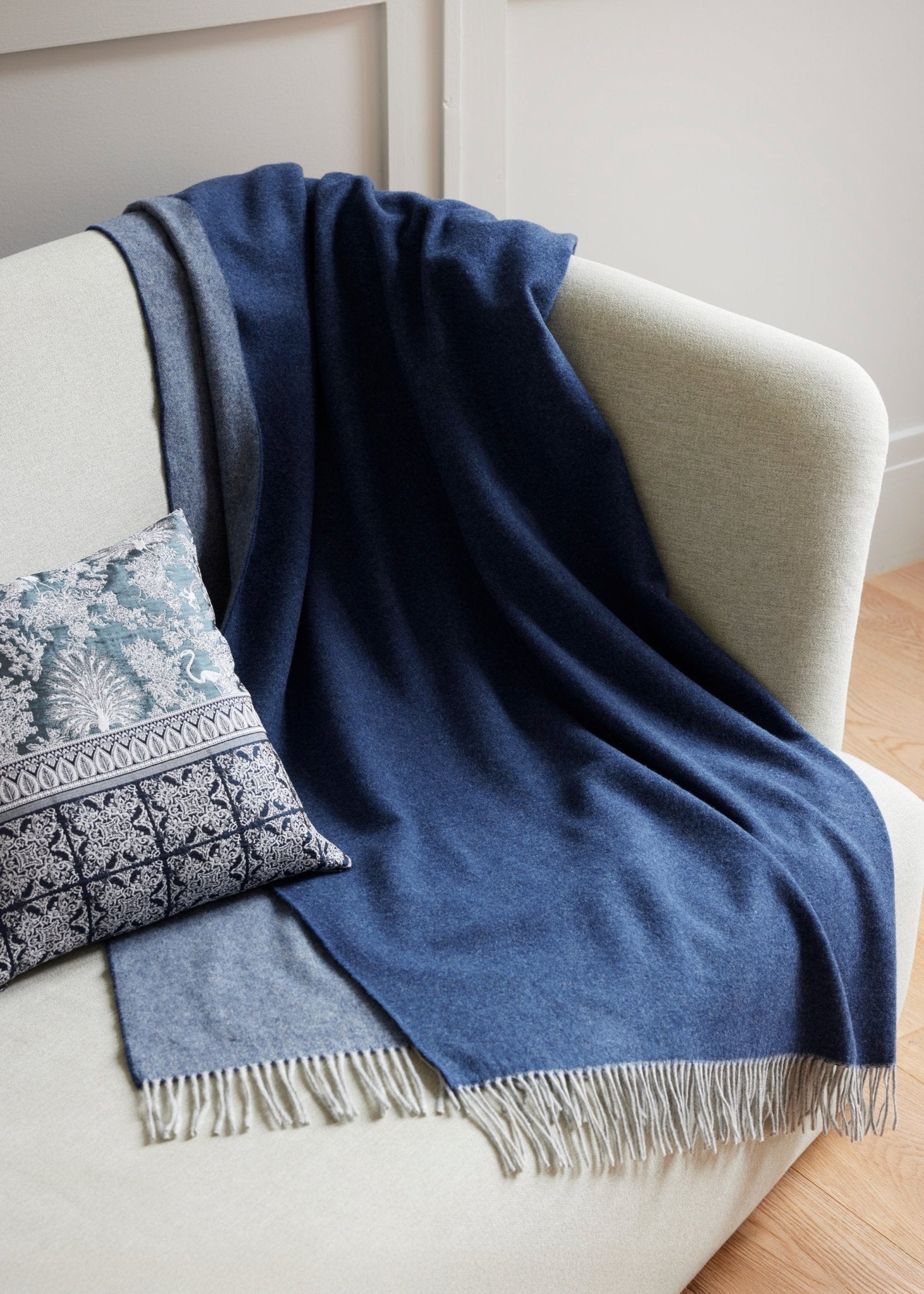 Weiche Decke LANA aus extrafeiner Schurwolle in Doubleface - Machart - FOX'S - Fashion