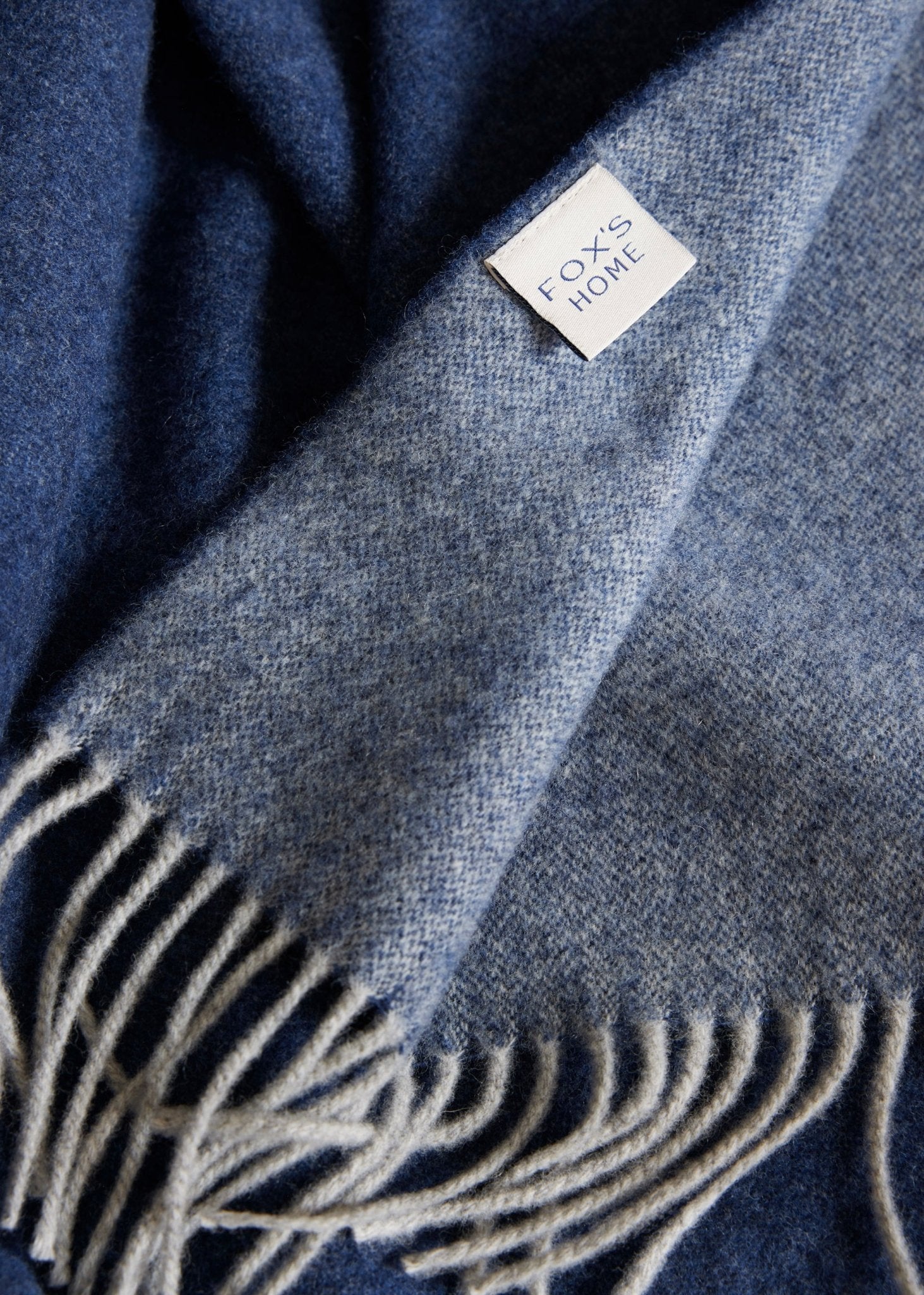 Weiche Decke LANA aus extrafeiner Schurwolle in Doubleface - Machart - FOX'S - Fashion