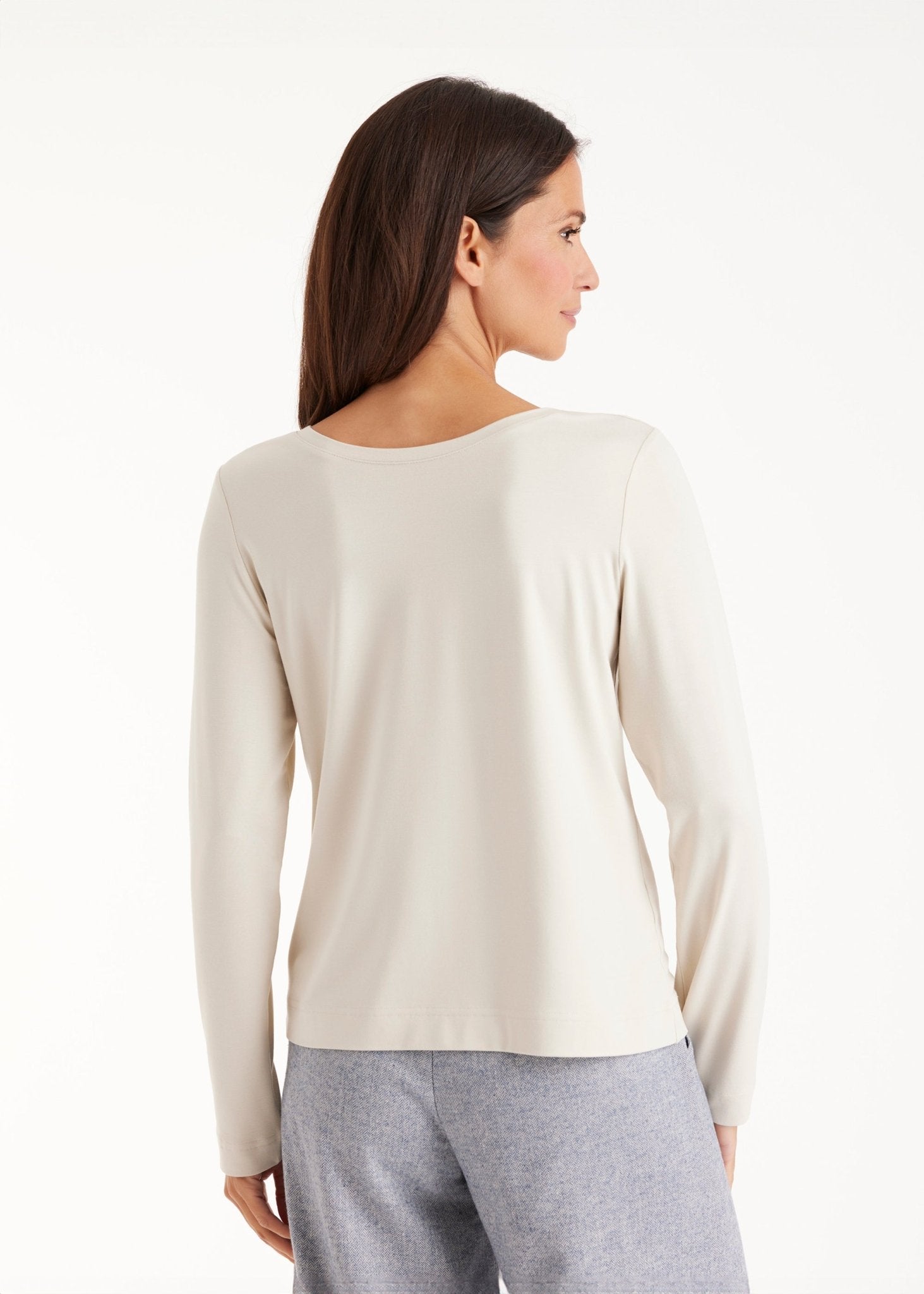 Langarm Shirt CLIVONITA mit Rundhals und V-Ausschnitt in Beige