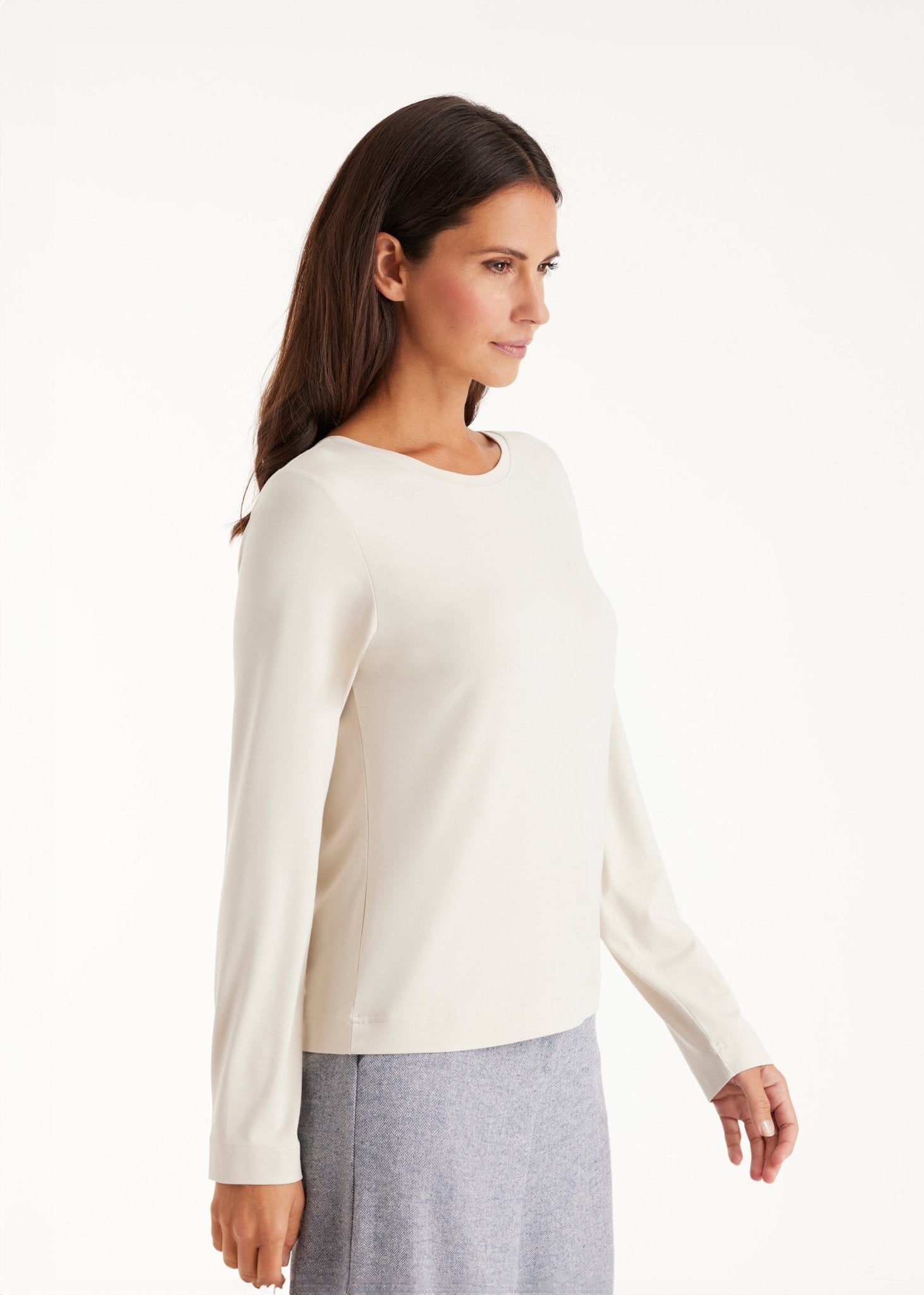 Langarm Shirt CLIVONITA mit Rundhals und V-Ausschnitt in Beige